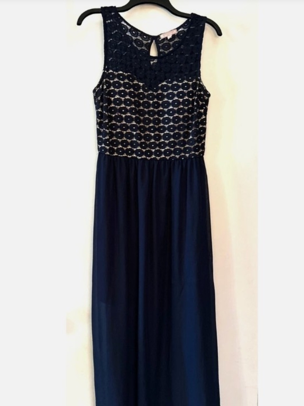 Romeo & Juliet Couture Women's Sleeveless Navy Maxi Dress / M